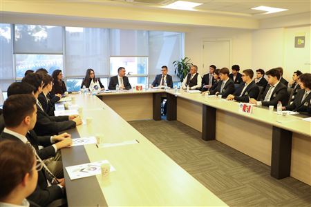 Kurucu Temsilcisi Yansı Eraslan'ın Salon Dersi